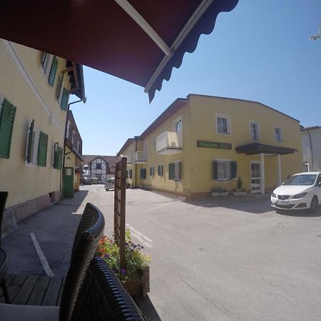 Hotel Gretl Krumpendorf ภายนอก รูปภาพ