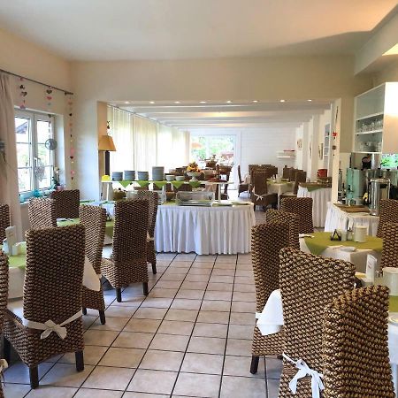 Hotel Gretl Krumpendorf ภายนอก รูปภาพ